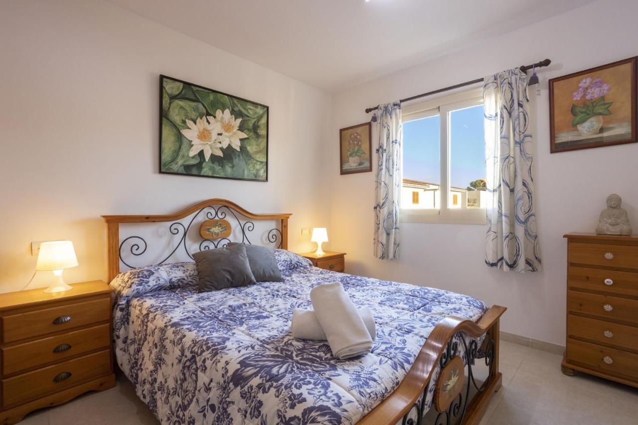 Beach House Alcudia Bagian luar foto